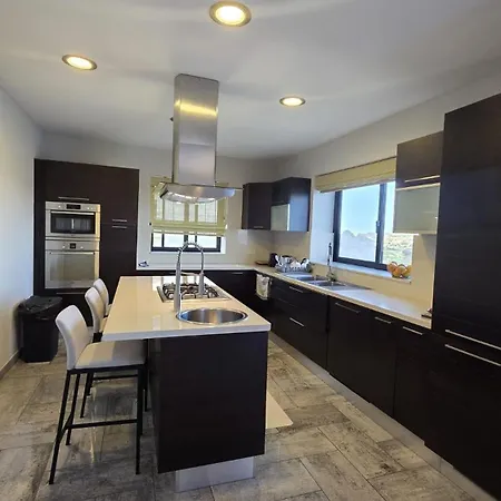 Apartment Panorama Luxury Marsaskala